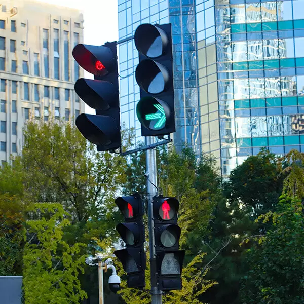 400 ta yuqori quvvatli bitta 8 ta orqaga hisoblash yorug'lik moslamalari + ustunli komponentlar, standartlashtirilgan II bosqich, Haidian Zhongguancun Sharqiy yo'li
