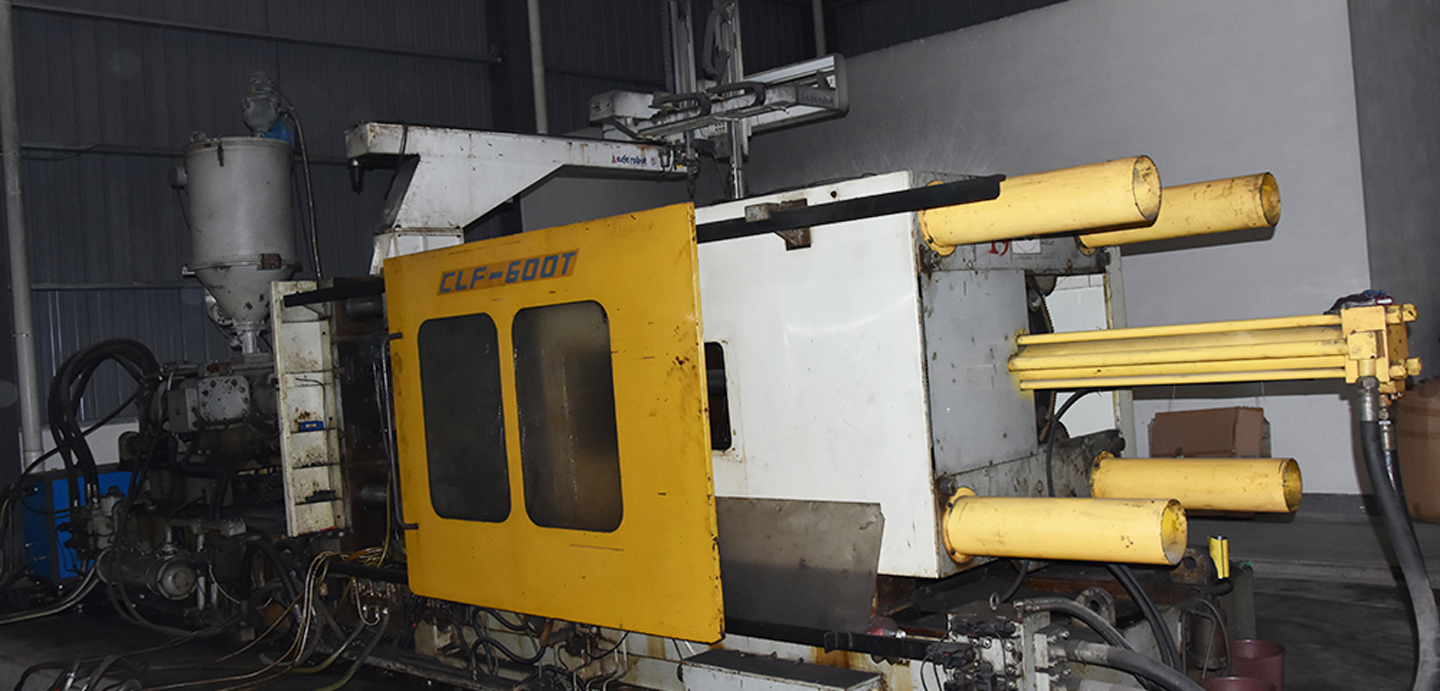 Inyeksion kalıplama