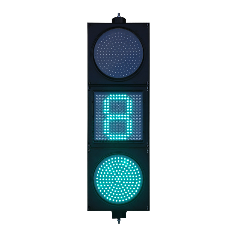 Kam quvvatli qizil/sariq/yashil toʻliq sharli svetofor. Matritsali ortga hisoblash